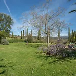 Villa Olivos *